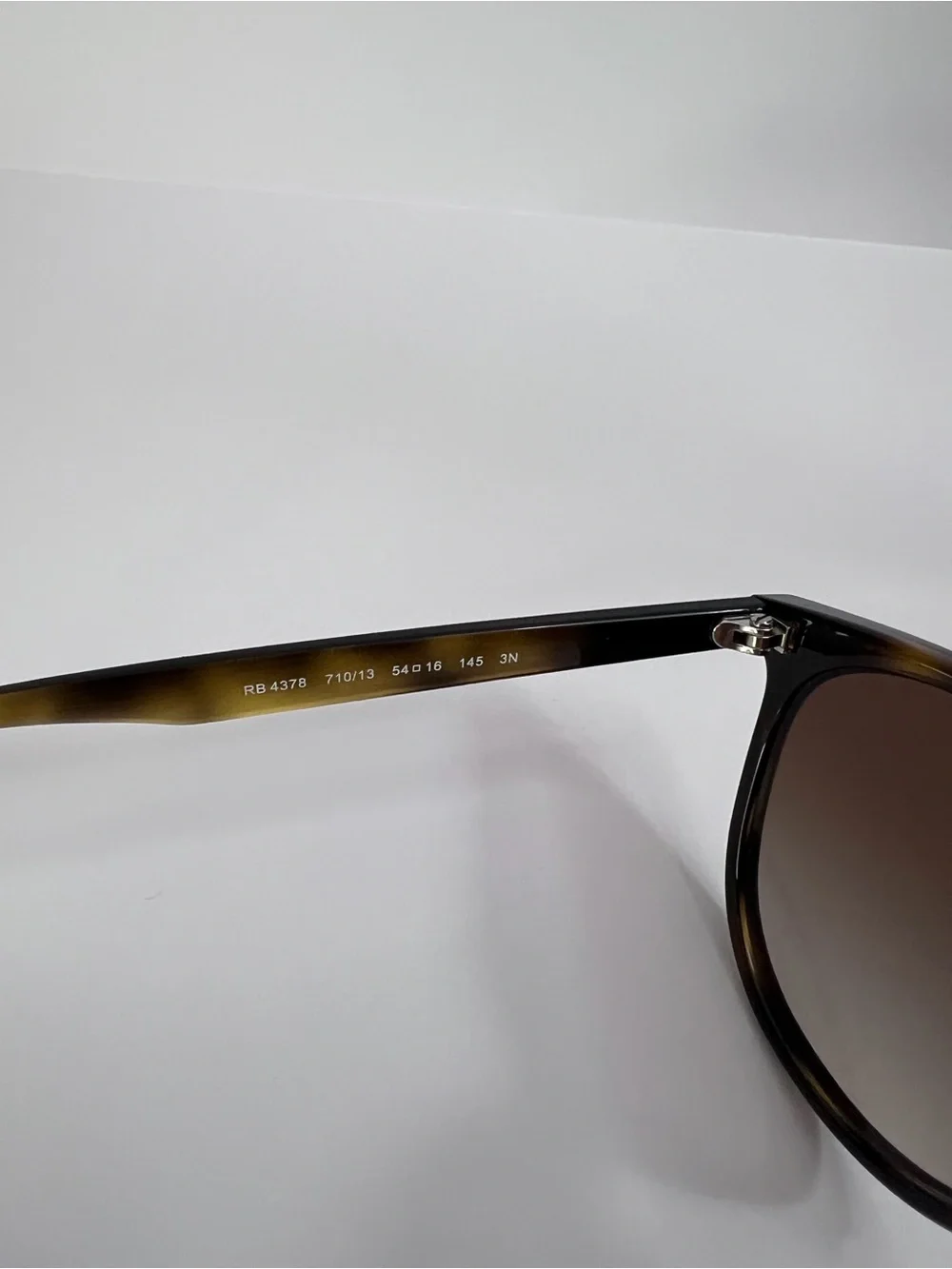 Ray-Ban Tortoiseshell Brown Sunglasses